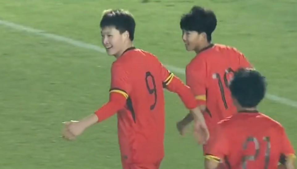 九游娱乐app下载-苗原：U17国脚张伯霖接近加盟湖北星辉，玉昆曾对其报价